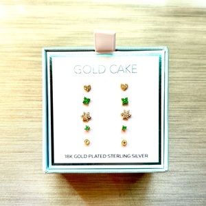 BRAND NEW 5 pairs of Gold Cake gold toned stud earrings ✨✨✨ Box included ❤️